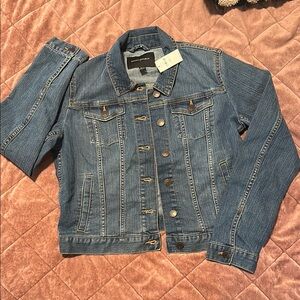 Banana Republic Blue Jean Jacket with Classic Trucker Style